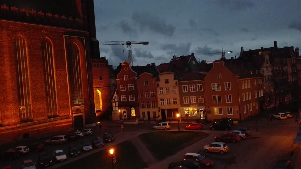 Apartment In Old Town - View Of Mariacki Church Gdańsk Exterior foto